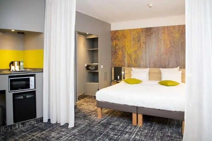 ホテル Novotel Donau