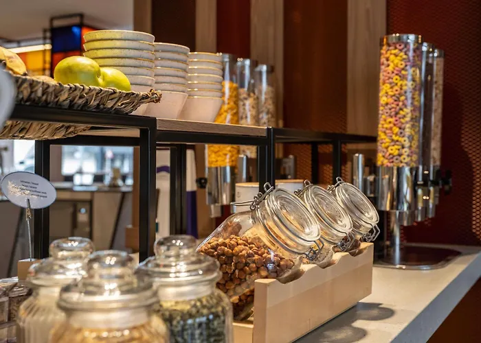 Hotel Novotel Donau 4*