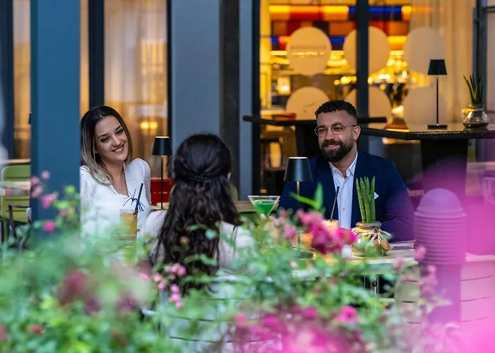 Hotel Novotel Donau 4*