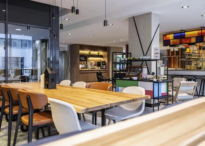 Novotel Donau Hotel