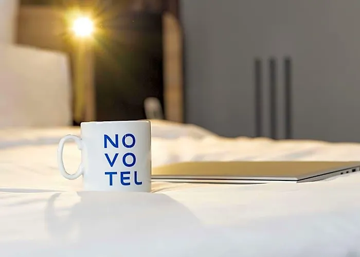 Novotel Donau 4*