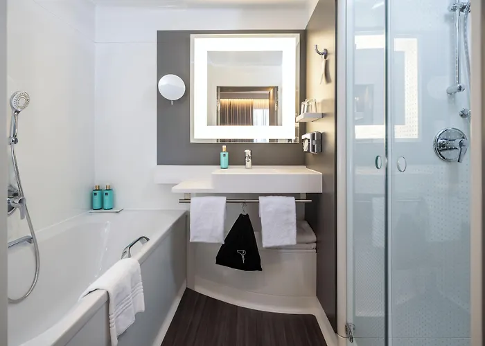 Novotel Donau 4* Відень